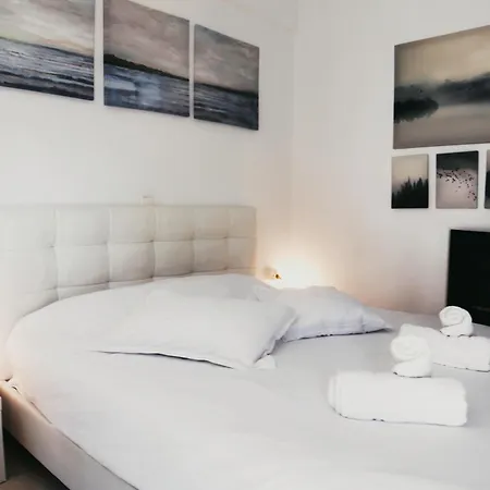 Gk Suites-Constantin View , Auto Check-In 24H Λάρισα Εξωτερικό φωτογραφία