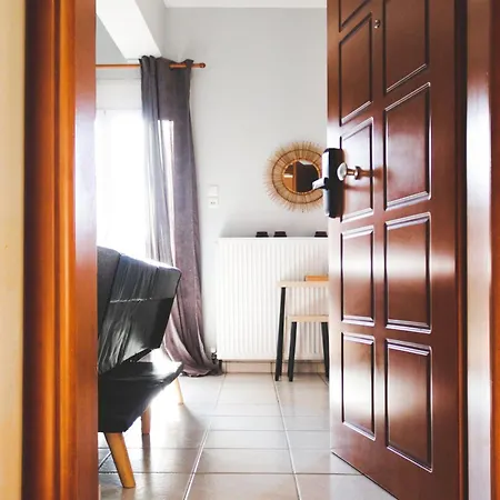 Gk Suites-Constantin View , Auto Check-In 24H Λάρισα Εξωτερικό φωτογραφία